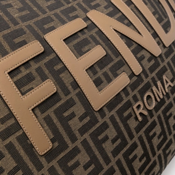 Fendi Sunshine Medium Tote Bag - Picture 6 of 11